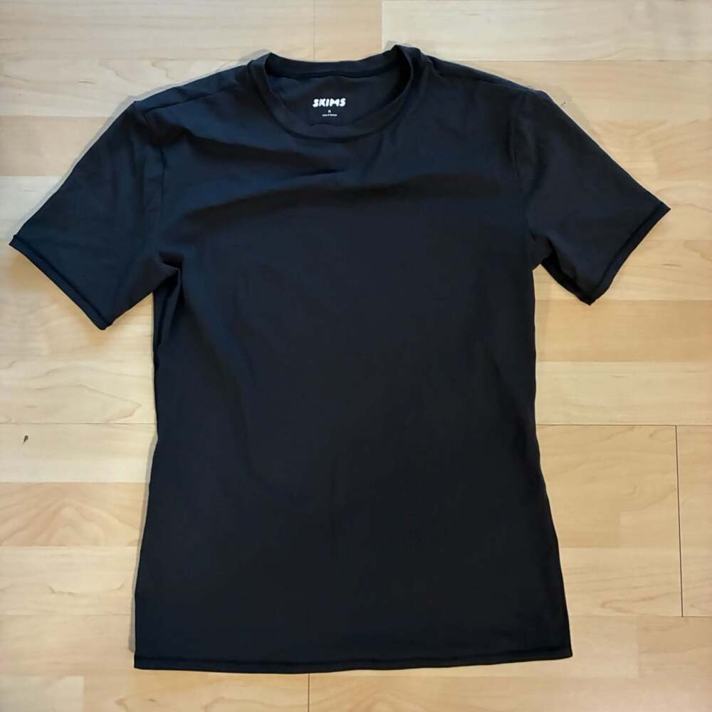 Skims Fit Everybody T-shirt Black Medium